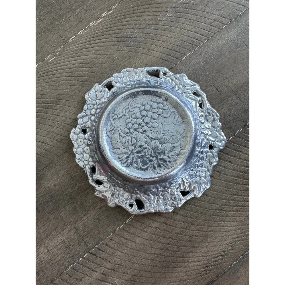 Vintage Arthur Court 1995 Grape Vine Aluminum Bowl Dish Vineyard Decor